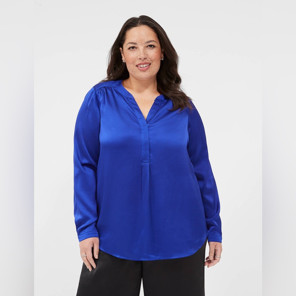NEW Lane Bryant Women’s Satin Ruched-Shoulder Blouse in Clematis Blue